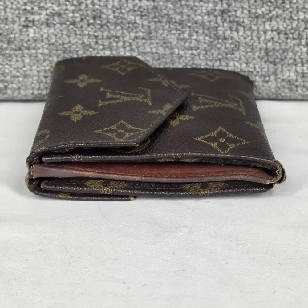 LOUIS VUITTON VINTAGE MONOGRAM CANVAS SNAP WALLET – BROWN – EDGE/INTERIOR WEAR